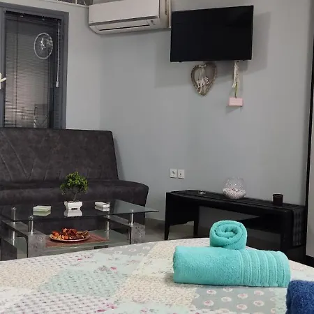 3 Brothers Iii - Sense Of Grey Tríkala